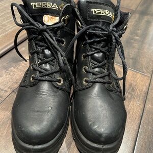 Terra Women's Black steel toe Lace Up Boots